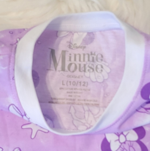 Minnie Mouse Girls Graphic T- Shirts 2 Pack Size L (10/12) - Picture 10 of 10